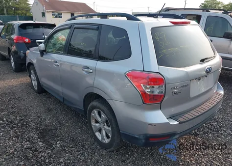 2015 Subaru Forester 2.5I Premium из США, поврежденный, VIN JF2SJADCXFH560104